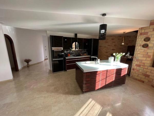 Casa independiente en calle la Llebre