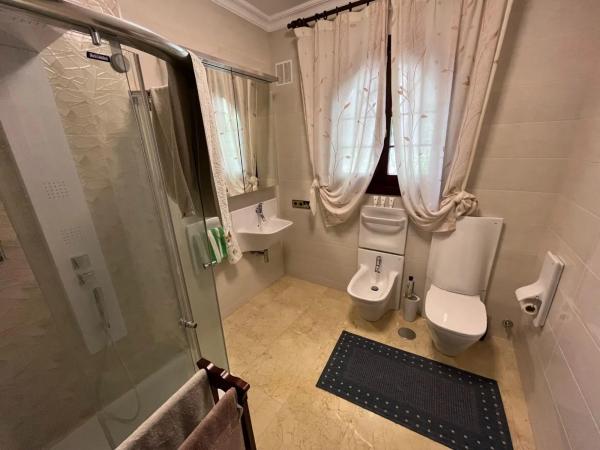 Casa independiente en calle la Llebre