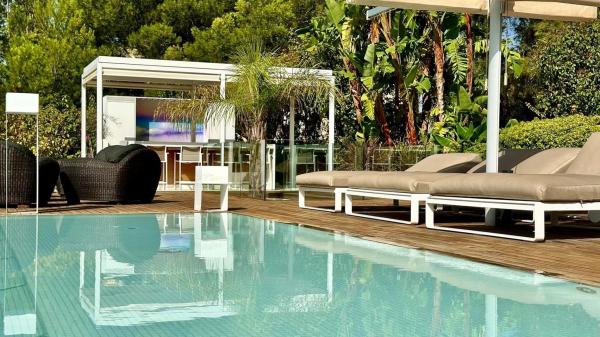 Casa independiente en calle Canna