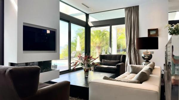 Casa independiente en calle Canna