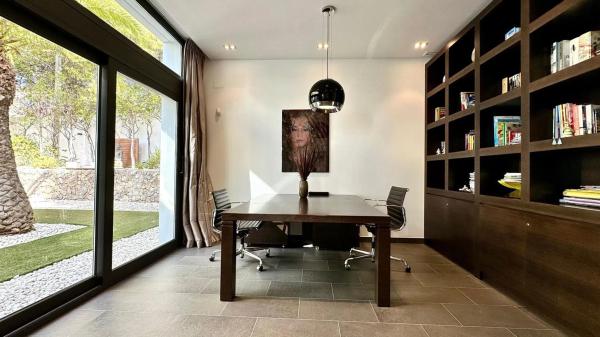 Casa independiente en calle Canna