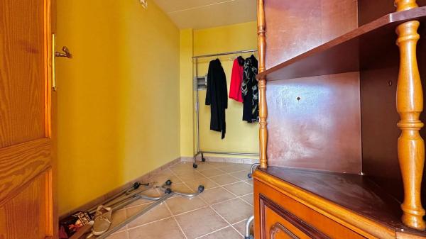 Casa independiente en avenida Europa