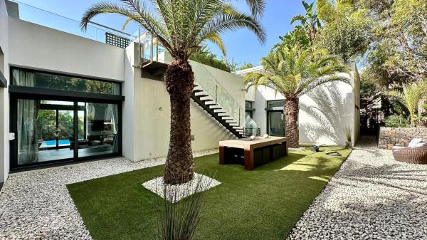 Casa independiente en calle Canna