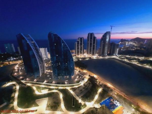 Piso en calle Presidente Adolfo Suárez, 4