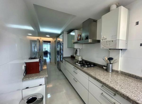 Piso en calle de Valencia, 3 -1