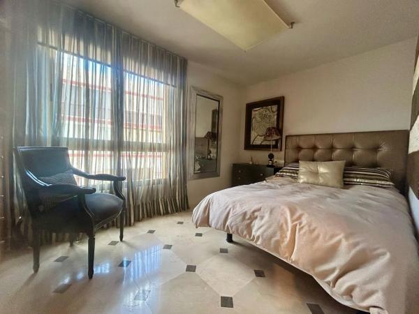 Piso en calle de Valencia, 3 -1