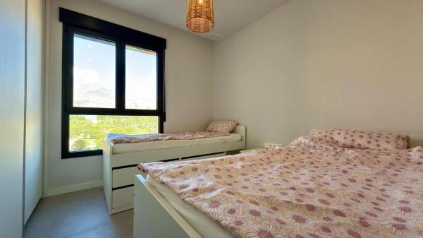 Piso en Polígono Alfarella.Sector 12, 42 -122