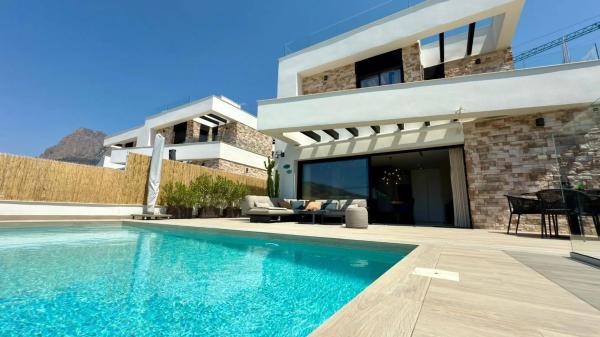 Casa independiente en calle de Xeraco