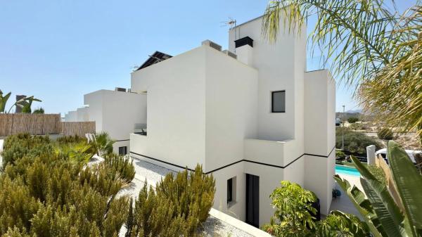 Casa independiente en calle de Xeraco