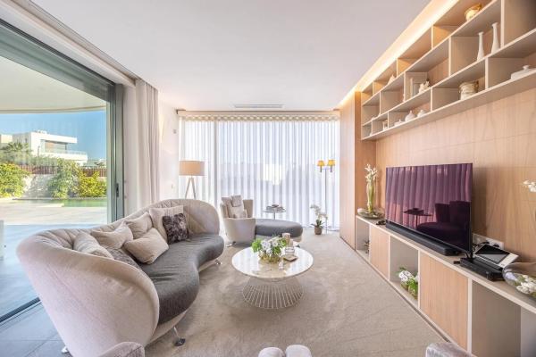 Casa independiente en calle Praga