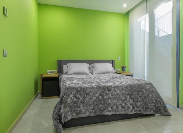 Casa independiente en calle Bucarest