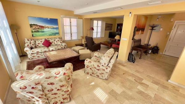 Casa independiente en calle Isla Ibiza