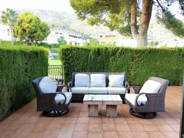 Chalet adosado en calle Isla Mallorca