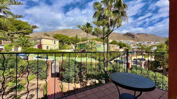 Casa independiente en calle Isla Ibiza