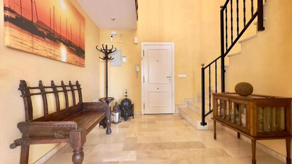 Casa independiente en calle Isla Ibiza