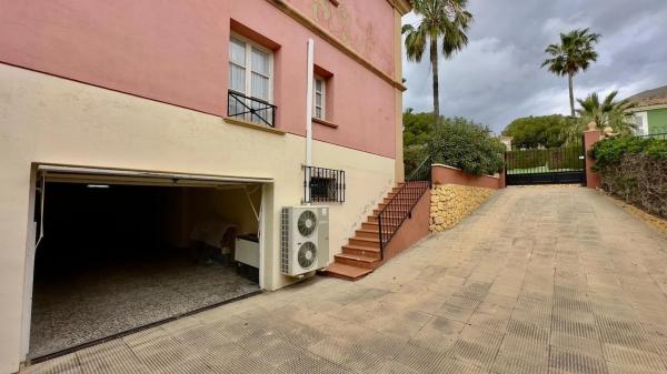 Casa independiente en calle Isla Ibiza