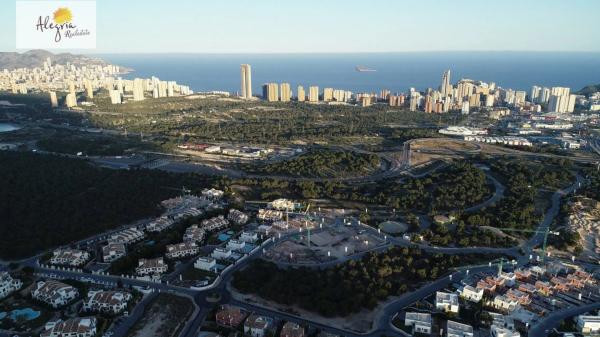 Casa independiente en calle Roma, 36