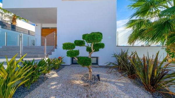 Casa independiente en calle Toledo