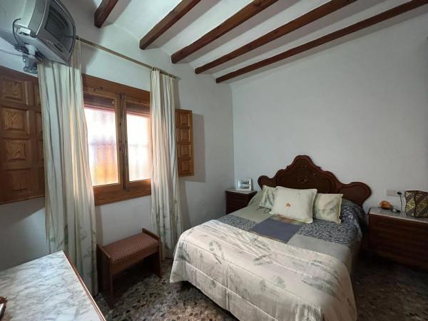 Chalet pareado en calle del Ravalet