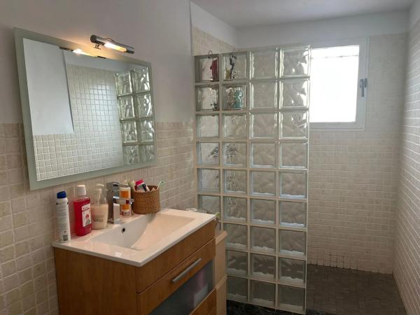 Chalet pareado en calle del Ravalet