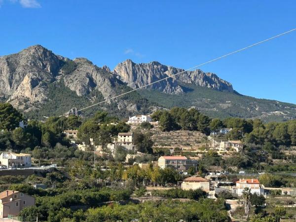 Chalet pareado en calle del Ravalet