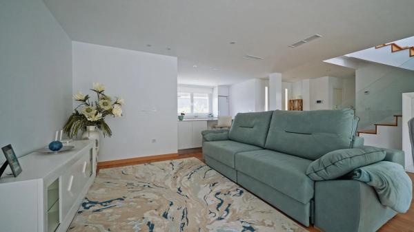 Casa independiente en Polígon Pau Número 1