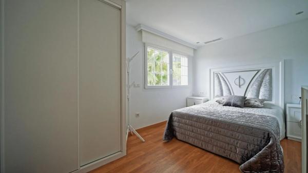 Casa independiente en Polígon Pau Número 1