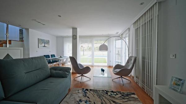 Casa independiente en Polígon Pau Número 1