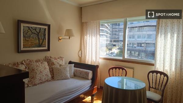 Room in shared apartment in Vigo