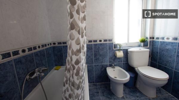 Habitación en piso compartido en Salamanca