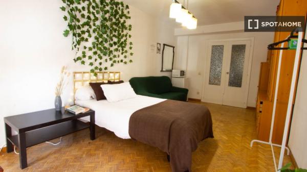 Habitación en piso compartido en Salamanca