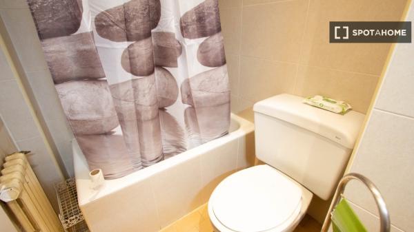 Habitación en piso compartido en Salamanca