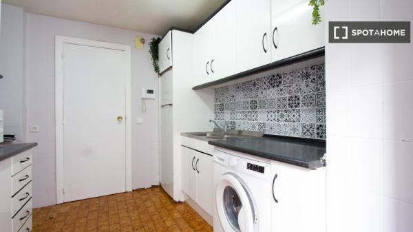 Habitación en piso compartido en Salamanca