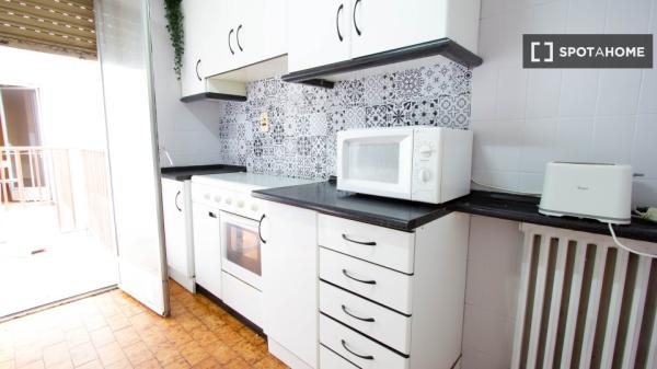 Habitación en piso compartido en Salamanca