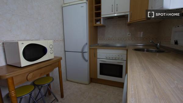 Room in shared apartment in Salamanca