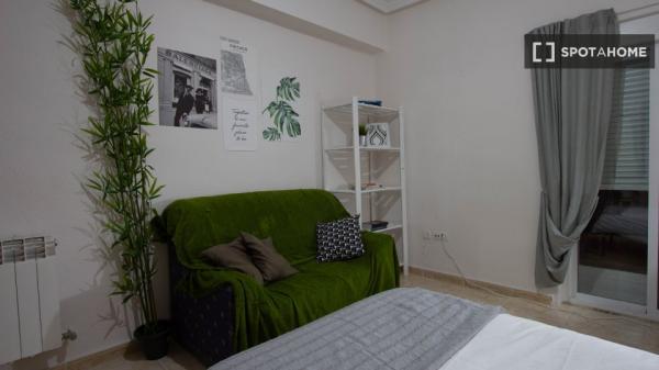 Room in shared apartment in Salamanca
