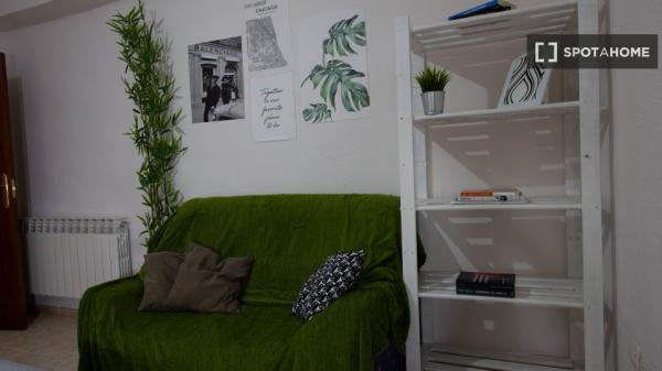 Room in shared apartment in Salamanca