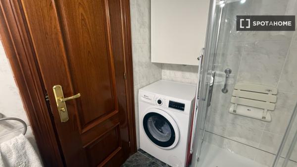 Piso en alquiler de 3 habitaciones en Uribarri, Bilbao