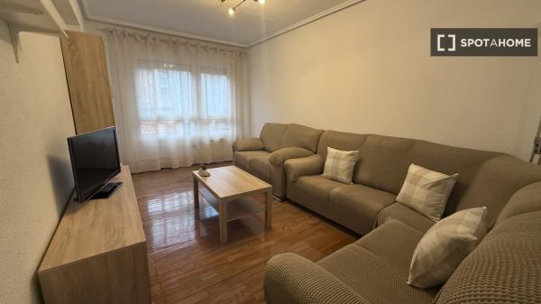 Piso en alquiler de 3 habitaciones en Uribarri, Bilbao