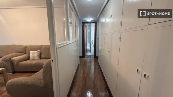 Piso en alquiler de 3 habitaciones en Uribarri, Bilbao