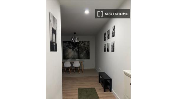 Piso de 3 habitaciones en alquiler en La Ribera, Bilbao