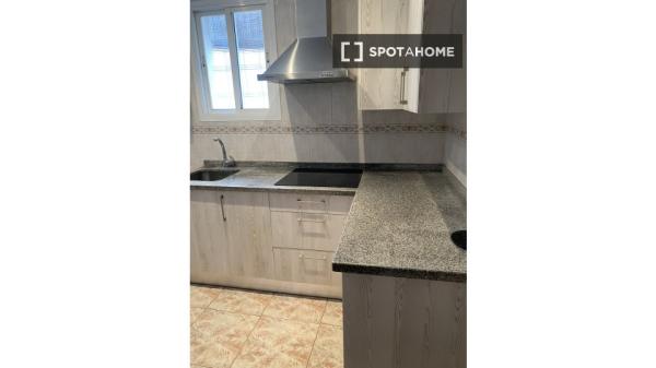 3-Zimmer-Wohnung zur Miete in Triana, Sevilla