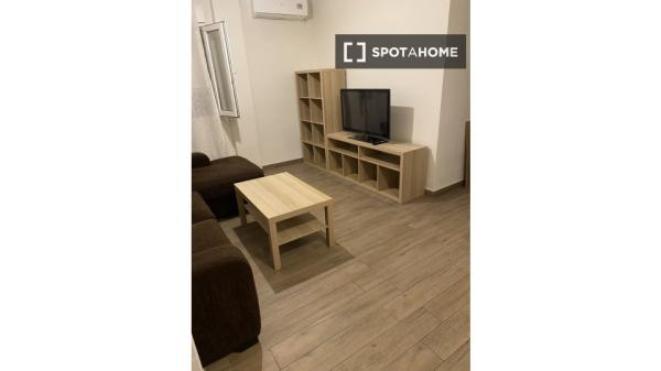 3-Zimmer-Wohnung zur Miete in Triana, Sevilla