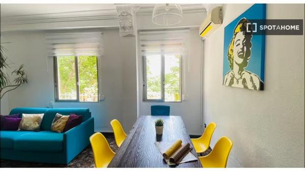 2-Zimmer-Wohnung zur Miete in En Corts, Valencia