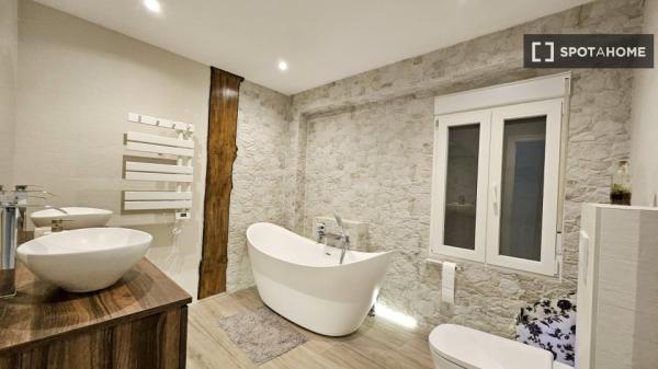 3-pokojowe mieszkanie do wynajęcia w La Raiosa, Walencja