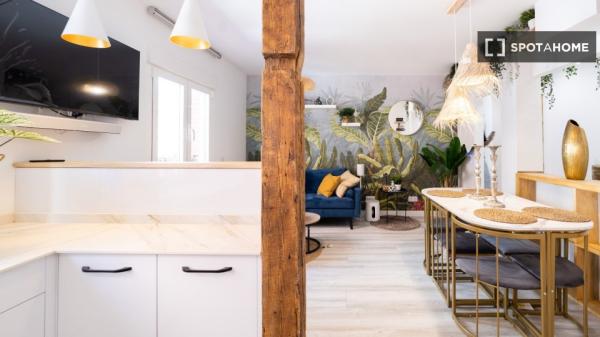 Habitación en piso compartido en madrid.