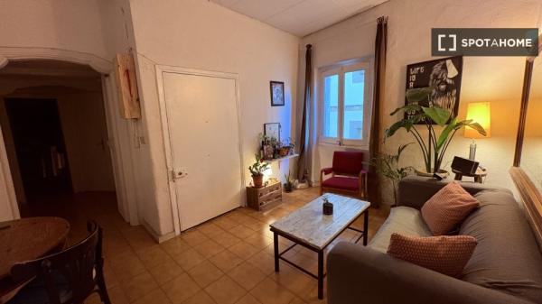 Zimmer in einer Wohngemeinschaft in Barcelona