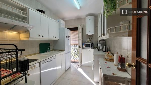 Apartamento de 2 dormitorios en alquiler en Ronda, Málaga