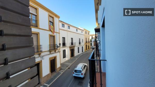 Apartamento de 2 dormitorios en alquiler en Ronda, Málaga