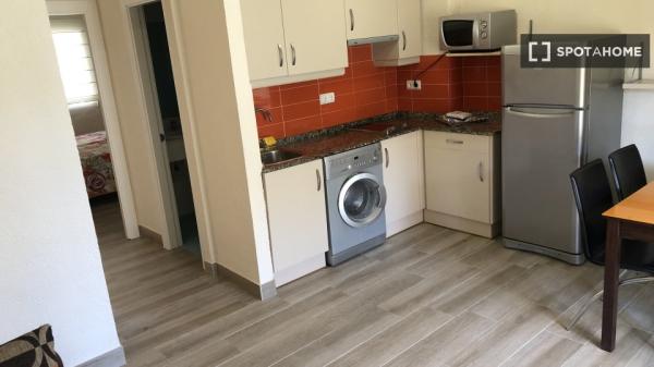 Estudio en alquiler en Dénia, Alicante